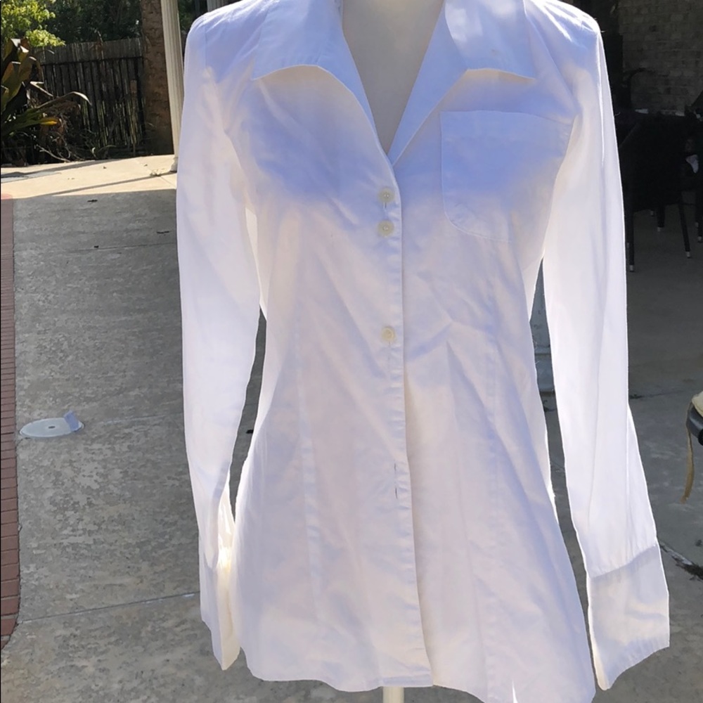 Harve Bernard white fitted oxford